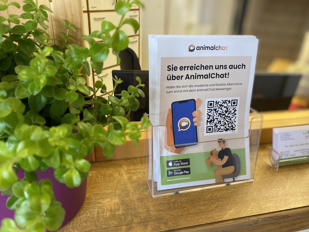 Flyer am Praxisempfang